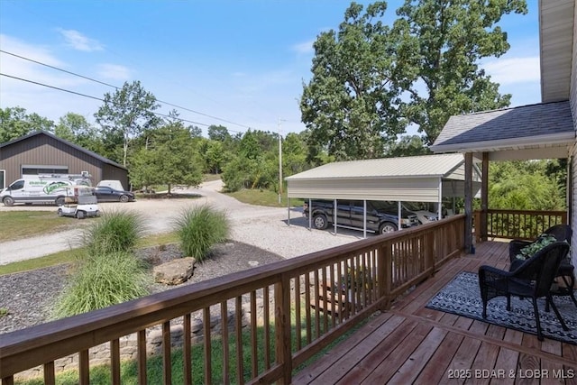 deck with driveway