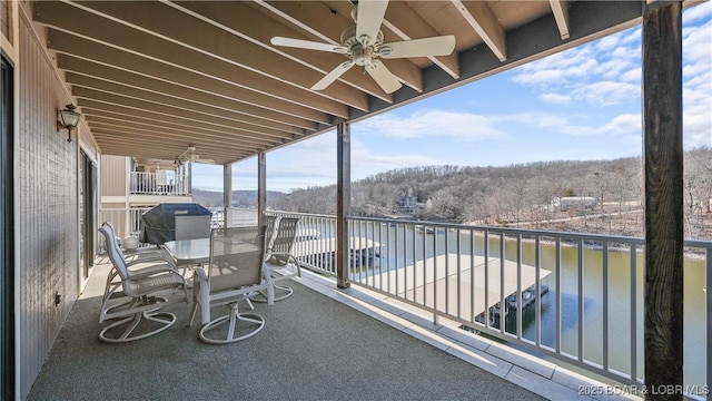 balcony with a ceiling fan