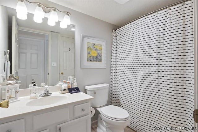 488 Regatta Bay Dr Unit 2C, Lake Ozark, MO 65049 - bathroom featuring vanity and a shower with curtain