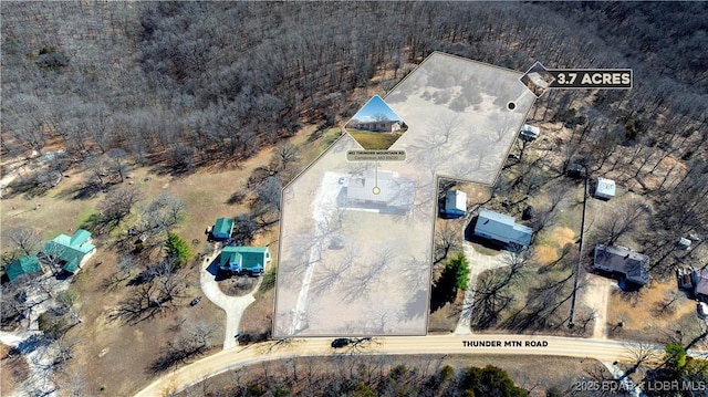 402 Thunder Mountain Rd, Camdenton, MO 65020 - aerial view of property and surrounding area