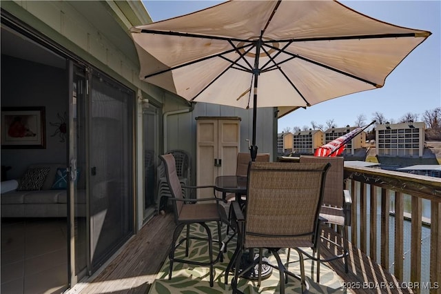 view of wooden deck