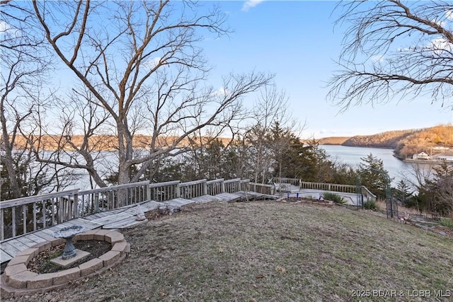 view of yard with a water view