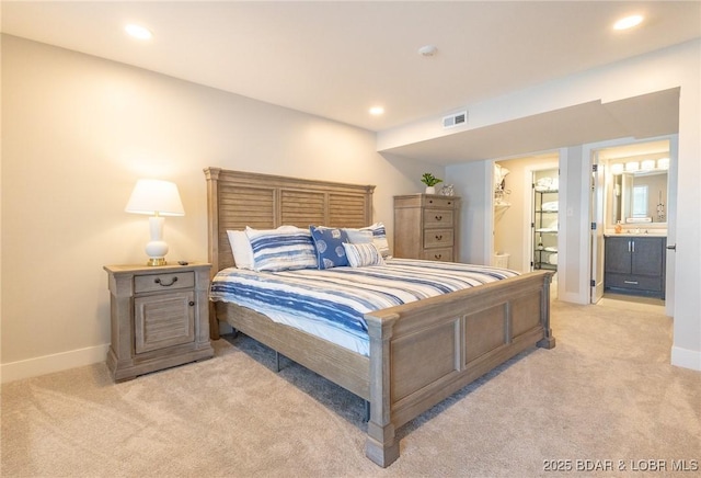 bedroom with recessed lighting, baseboards, visible vents, and light carpet