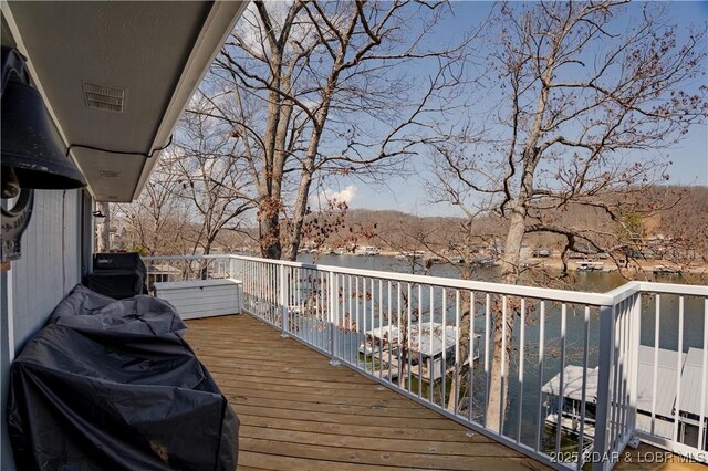 2813 Great Lake View Dr, Gravois Mills, MO 65037 - view of deck