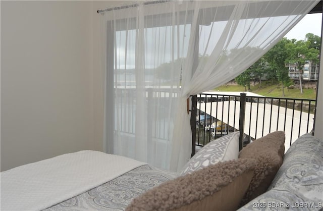 207 Circle Edge Unit 1A, Lake Ozark, MO 65049 - view of bedroom
