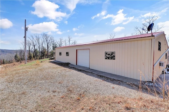 view of outbuilding featuring an outbuilding