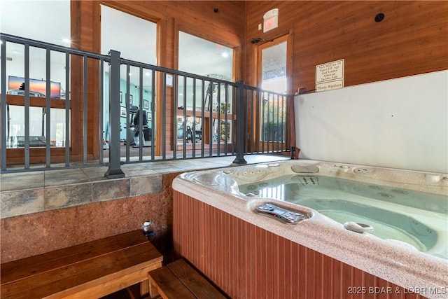 4465 Hamrock Ln Unit 502, Osage Beach, MO 65065 - bathroom with a garden tub