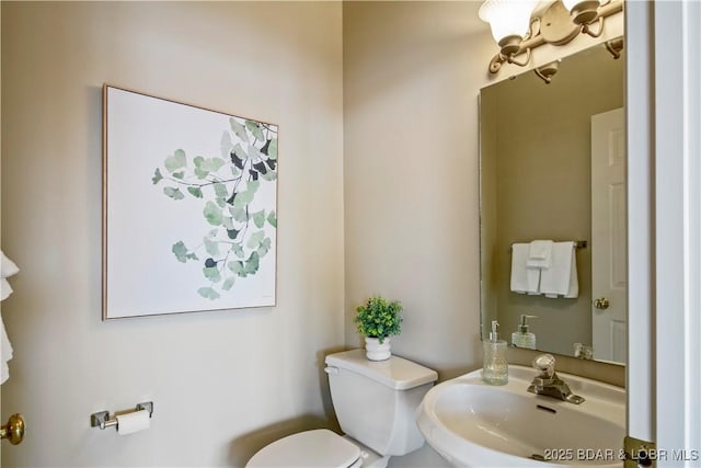 1065 Imperial Point Dr, Four Seasons, MO 65049 - half bathroom featuring a sink and toilet