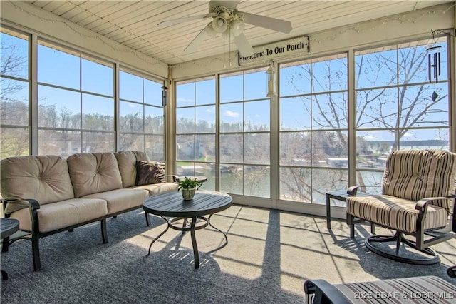 1065 Imperial Point Dr, Four Seasons, MO 65049 - sunroom with ceiling fan and an outdoor hangout area