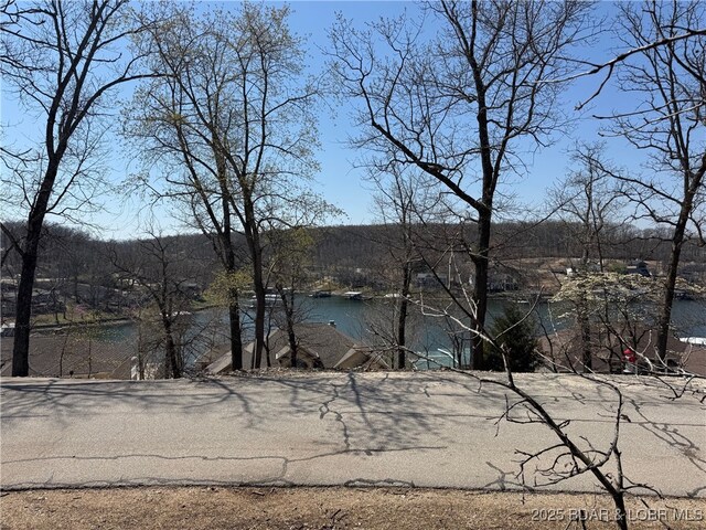 Grand Cove Rd, Porto Cima, MO 65079