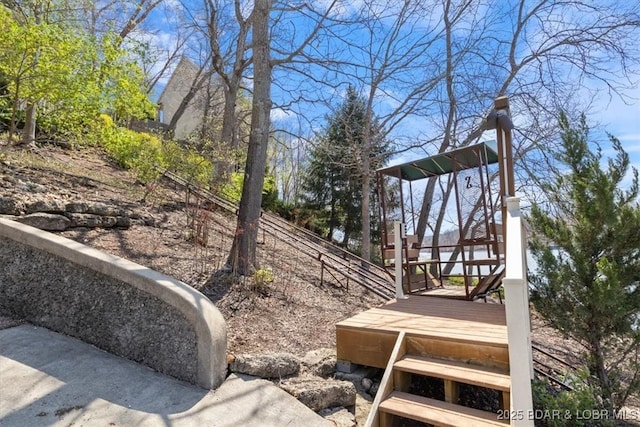 406 N Point Dr, Camdenton, MO 65020 - view of yard