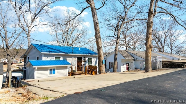 31372 Golden Wood Rd, Gravois Mills, MO 65037 - photo 1