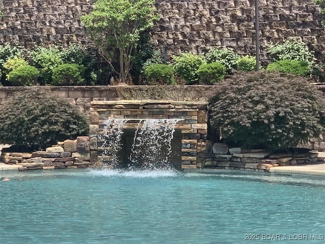 1205 Lands End Pkwy Unit 533, Osage Beach, MO 65065 - view of swimming pool