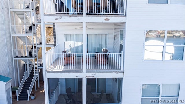 275 Flynn Rd Unit 205, Lake Ozark, MO 65049 - view of building exterior with stairway