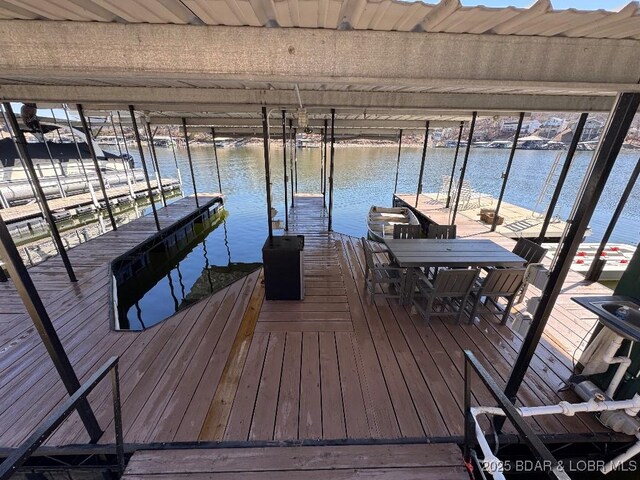 view of dock featuring a water view
