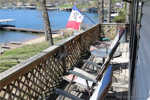 30718 Honeysuckle Rd, Gravois Mills, MO 65037 - balcony featuring a water view