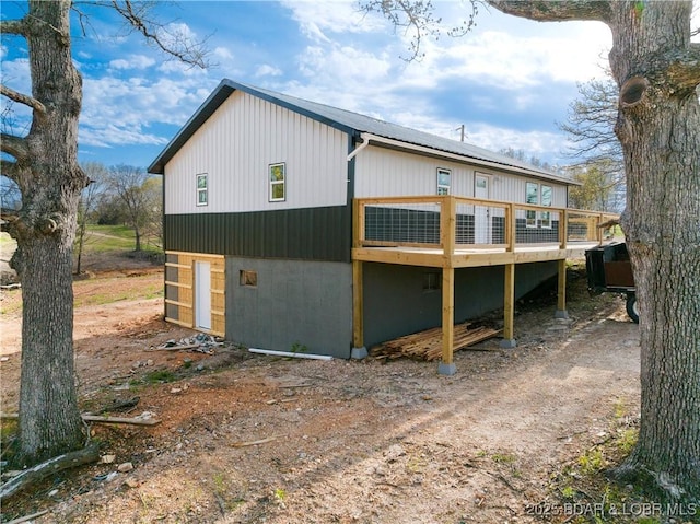 3053 Doc Ridgeway Dr, Roach, MO 65787 - rear view of house featuring a deck