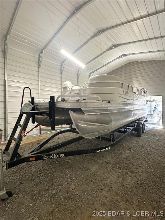 796 1051st Rd SE, Mo, MO 64740 - garage with metal wall