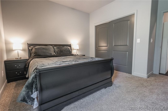 284 Bloomington Dr, Lake Ozark, MO 65049 - carpeted bedroom with baseboards