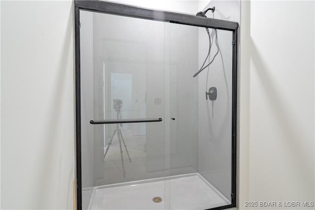 25 Sam Dr, Kaiser, MO 65047 - full bathroom with a shower stall