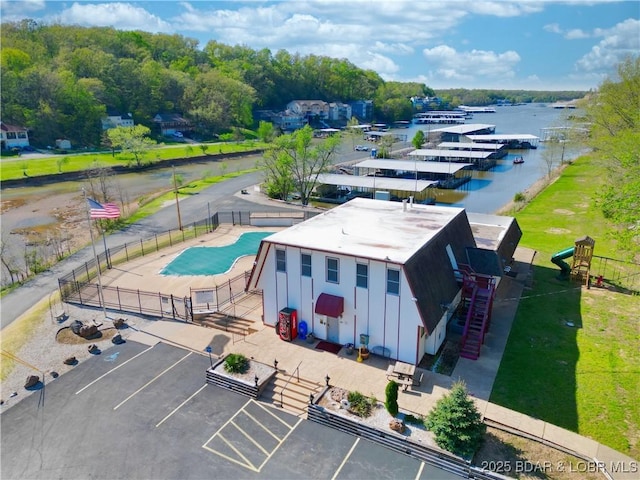 bird's eye view featuring a water view