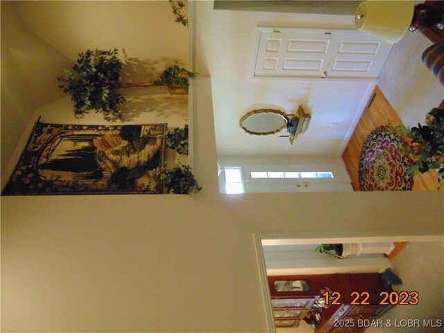 1932 Mimosa Ct, Lebanon, MO 65536 - view of living area
