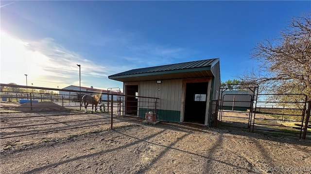 69985 US Highway 50, Tipton, MO 65081 - view of outdoor structure featuring an exterior structure