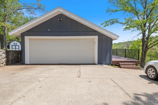 view of detached garage