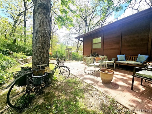 589 Cable Point Dr, Climax Springs, MO 65324 - view of patio / terrace