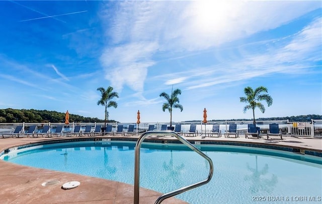 62 Knox Rd Unit 503, Rocky Mount, MO 65072 - community pool featuring fence