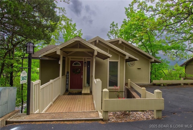 362 Hopetown Dr, Osage Beach, MO 65065 - view of front of house