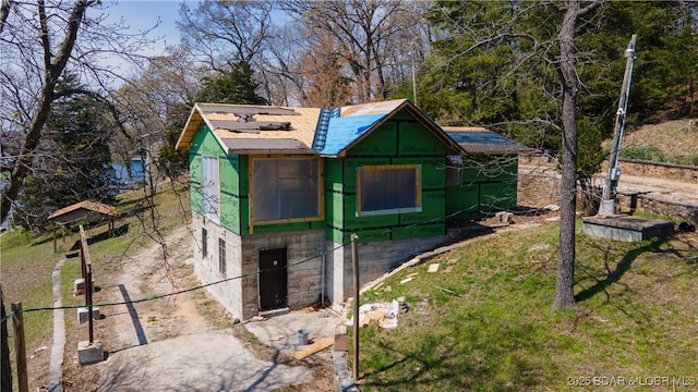 29540 Inspiration Pt, Rocky Mount, MO 65072 - view of side of property featuring a yard