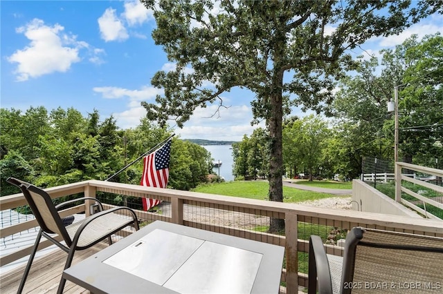 18 Trail Rd, Eldon, MO 65026 - deck with a water view