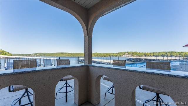 balcony with exterior bar