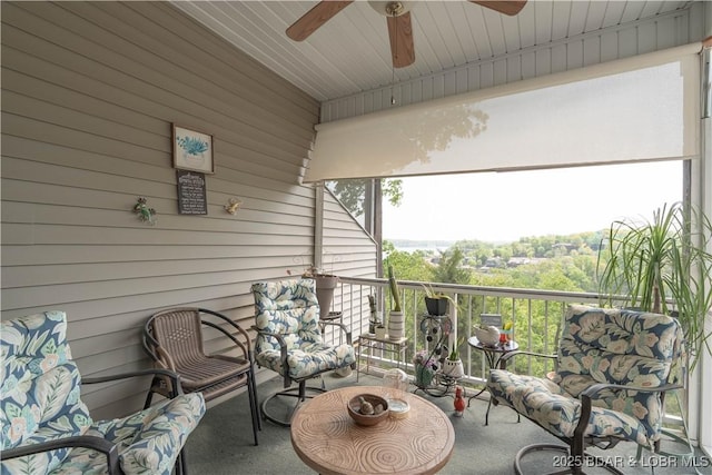 balcony with a ceiling fan