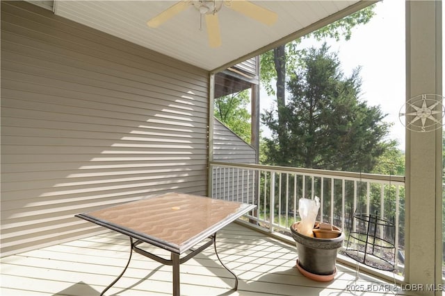 balcony with ceiling fan