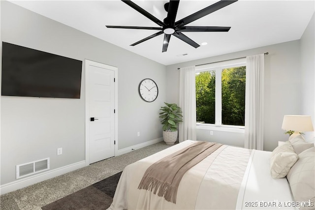 bedroom featuring carpet flooring, visible vents, baseboards, ceiling fan, and recessed lighting