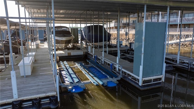 dock featuring boat lift