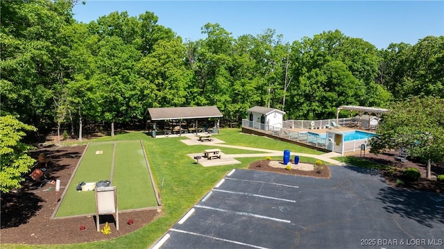 drone / aerial view of a pool