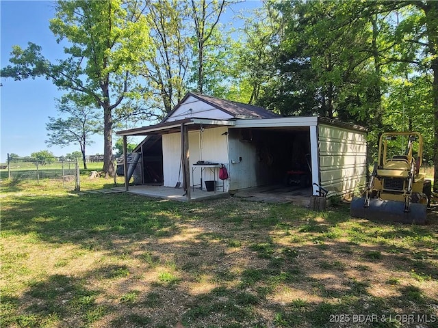 view of outbuilding with an outbuilding