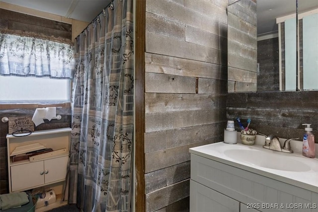 full bath with vanity and a shower with curtain