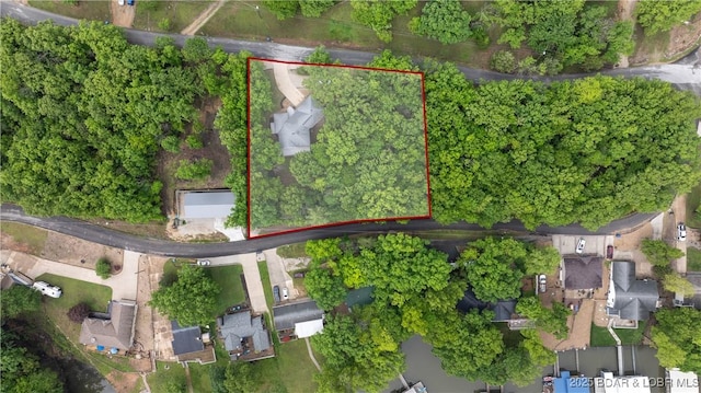 aerial view of property's location with property parcel outlined