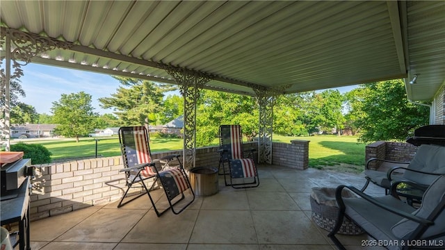 907 Sunnyview Cir, Eldon, MO 65026 - view of patio
