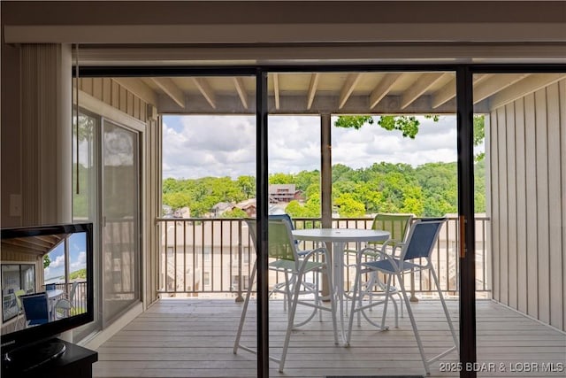 view of sunroom / solarium