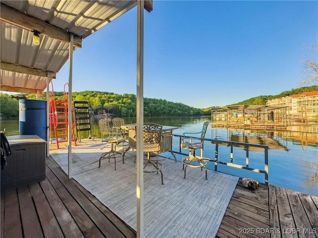 dock featuring a water view