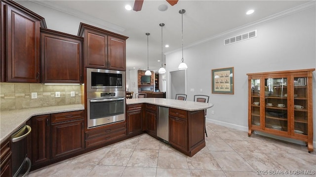 kitchen with stainless steel appliances, ceiling fan, crown molding, tasteful backsplash, and a peninsula