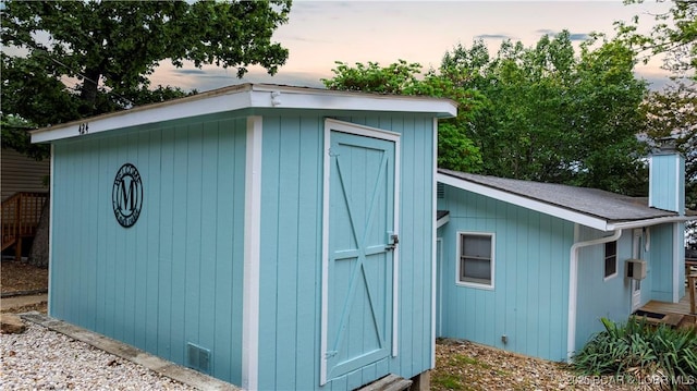 424 Bowers Dr, Camdenton, MO 65020 - view of shed