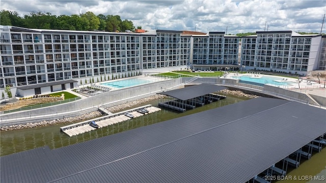 1045 Topsider Ln Unit 314, Osage Beach, MO 65065 - bird's eye view of a pool and apartment complex / building