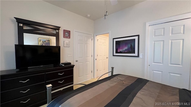 18130 Millstone Cove Rd Unit 447, Gravois Mills, MO 65037 - bedroom featuring ceiling fan