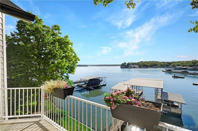 5482 Stoneledge Cir, Osage Beach, MO 65065 - water view with a dock